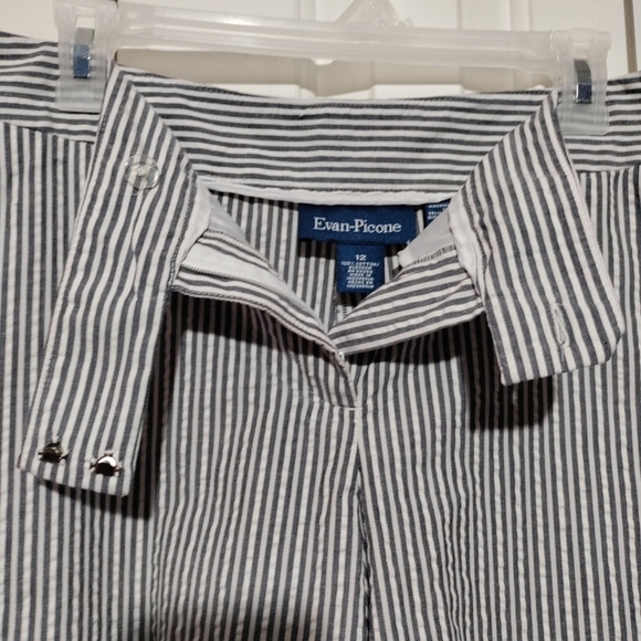 Evan Picone railroad stripes bermuda shorts grey & white size 12 with pockets - Picture 5 of 6